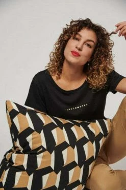 &Co Woman Shirts T-Shirt Black -&Co Woman Verkoop bfdc98480bebae4ffbbd00bf8ee72adc